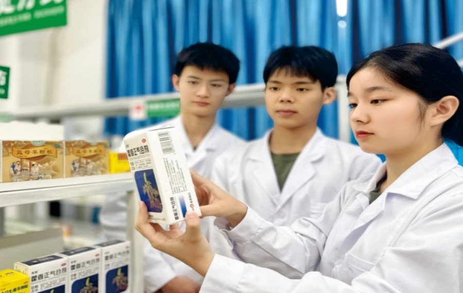 学校可以考护士资格证吗？