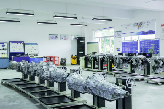 2025年新能源汽车检测与维修专业